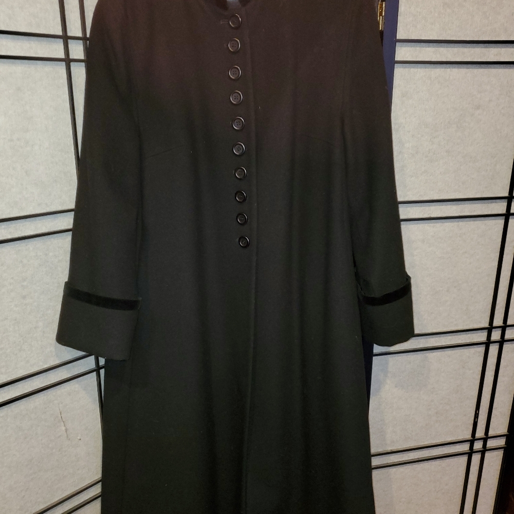 Lined Woman Long Coat